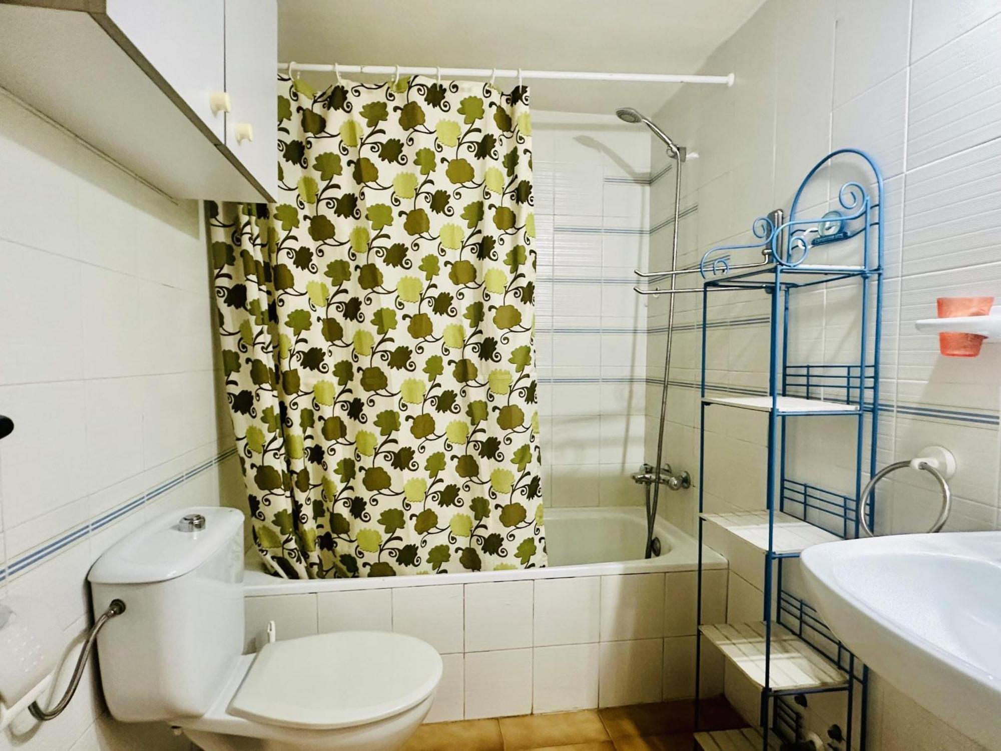 3277 Platja 6 112 , En 1ª Linea De Playa, La Mas Espaciosa De Roses. Disfrutara Del Olor Del Mar, De La Arena Bajo Sus Pies, Del Aire. . . - Es-258-17 Appartement *